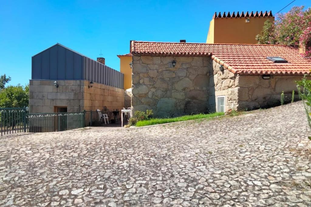 Confort, Fun And Leisure In Douro Rural Space